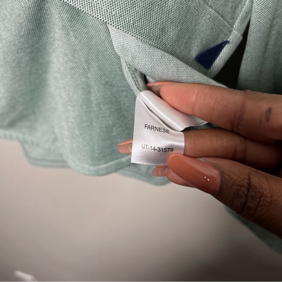 Untuckit Men Button Down Farnese Shirt Medium Green Cotton Cool Max Office‎ - Picture 7 of 9